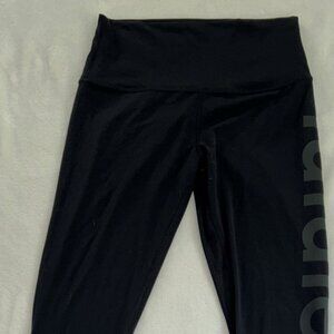 Lululemon Black Leggings - Size 8 Sleek, flattering, and practically like new!